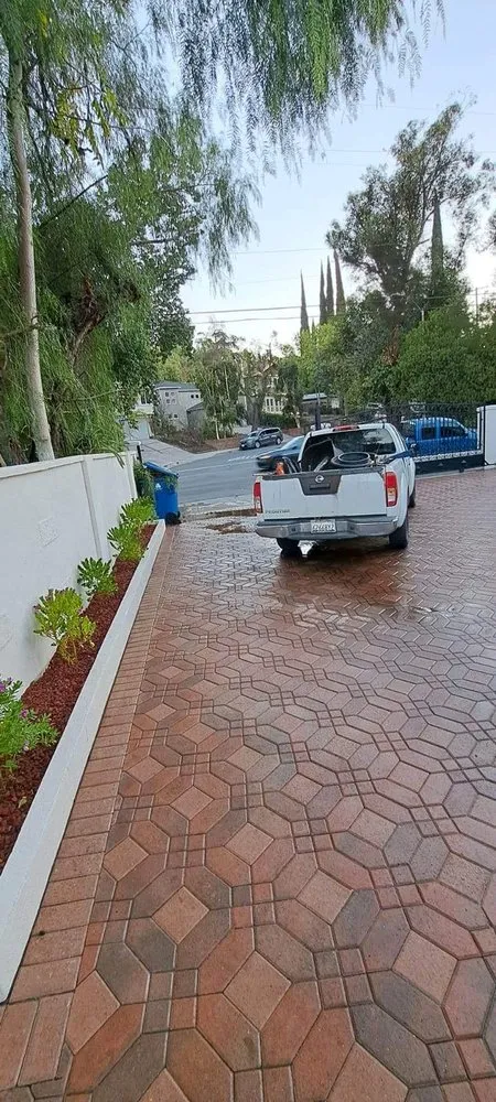 Custom lawn mowing service for residential properties in San Fernando Valley, CA by Eclipse Landscaping & Maintenance