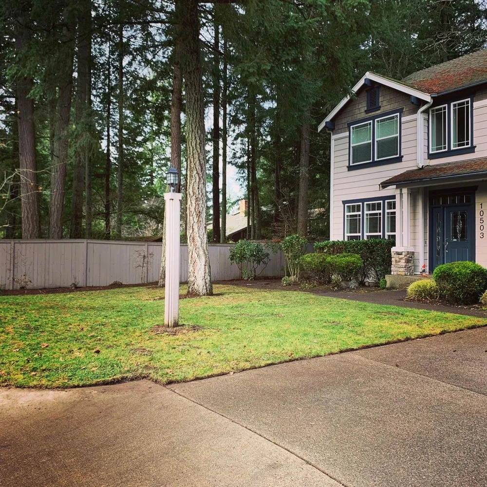 Professional residential landscaping in Tacoma, WA by ECMP Landscaping