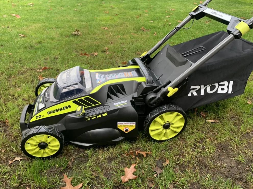 Custom lawn care service for beautiful yards in Tacoma, WA by ECMP Landscaping