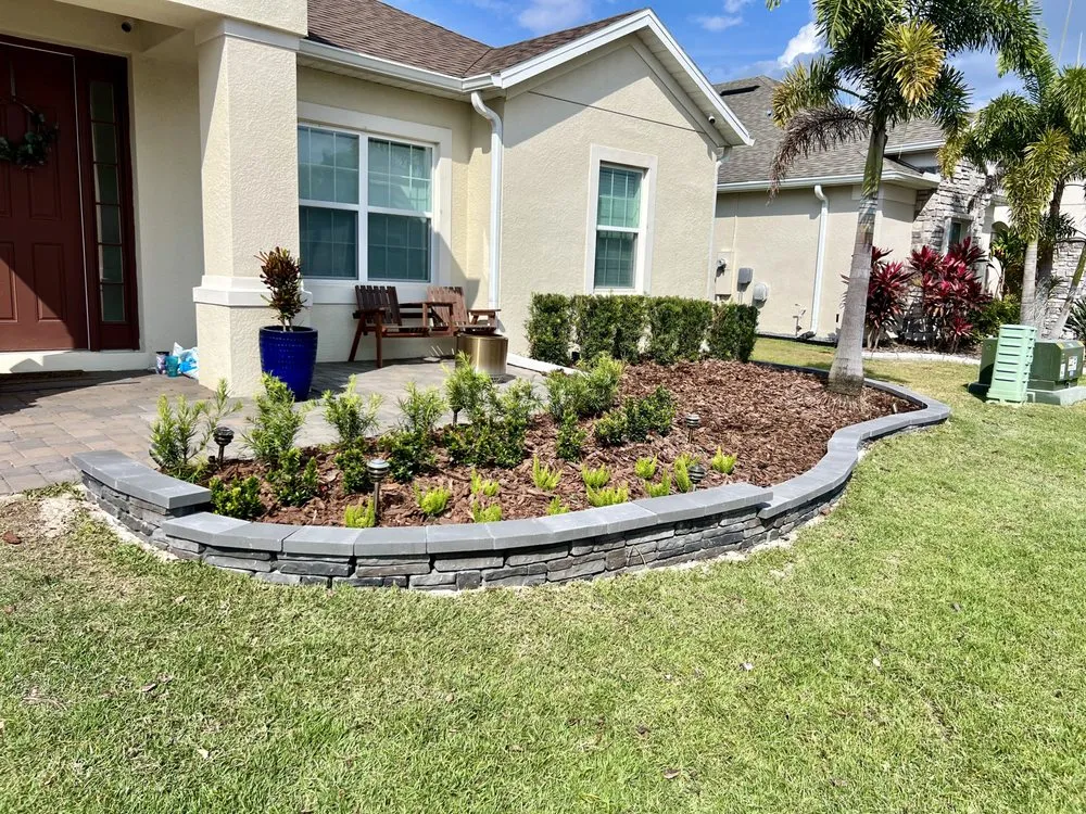 Top-rated lawn care service for year-round maintenance across Orlando, FL - Eco Curbs