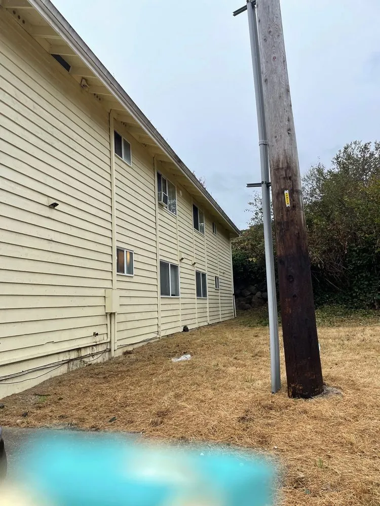 Local lawn mowing service for beautiful yards across Lakewood, WA - Eco Cuts NW