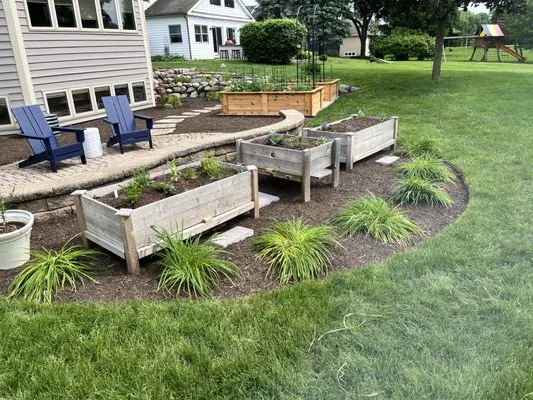 Eco Friendly Landscapes and Gardens Logo