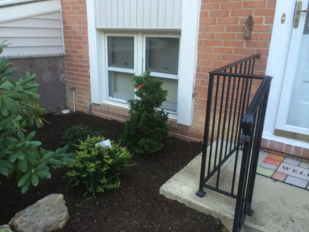 Expert outdoor landscaping in Woodbridge, VA by Eco-Friendly Lawn and Landscaping