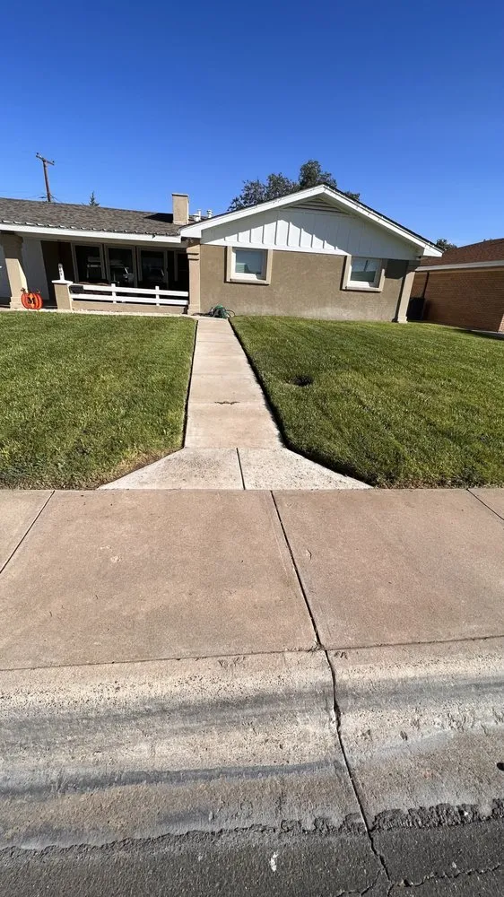 Expert lawn mowing service in Roswell, NM - Eco Green Environmental