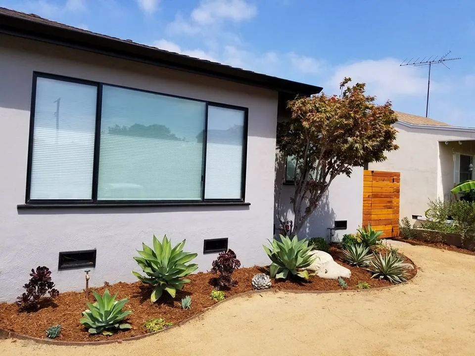 Expert yard maintenance with custom design in Topanga, CA by Eco Green Landscape & Design