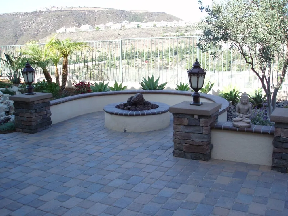 Top-rated lawn care service in Vista, CA - Eco-Greenscape