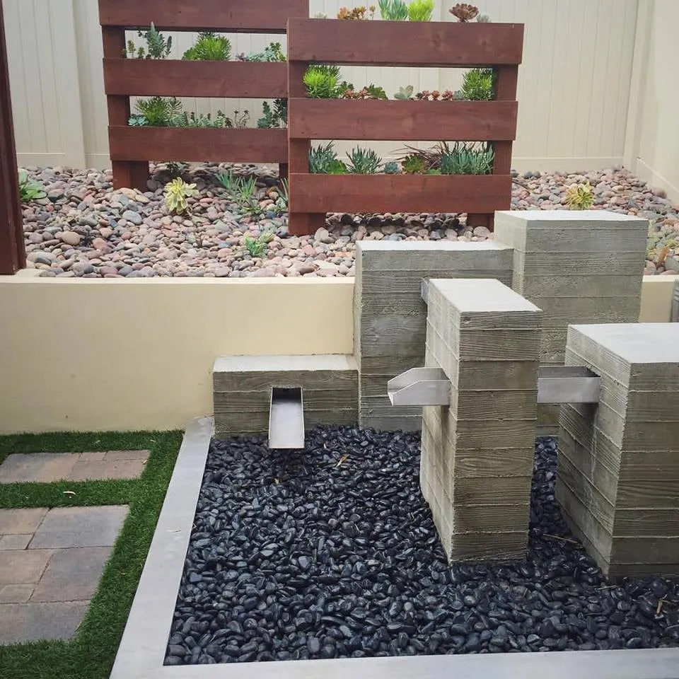 Custom lawn care service for year-round maintenance in Vista, CA by Eco-Greenscape