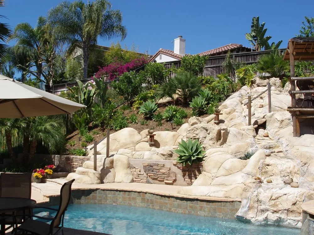 Affordable yard maintenance experts serving Vista, CA - Eco-Greenscape