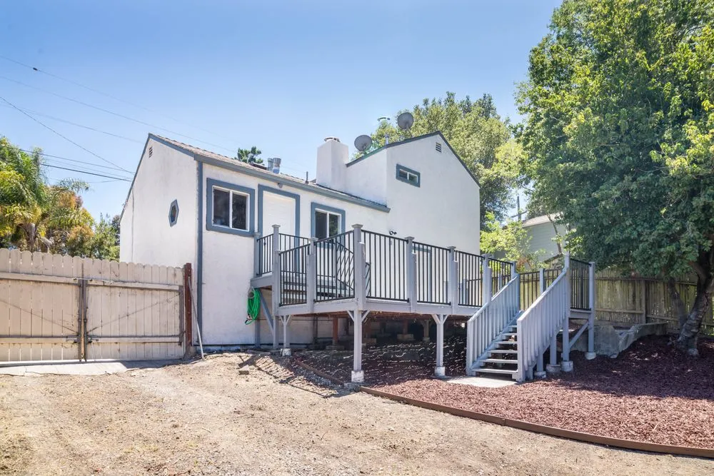 Reliable lawn care service in San Pablo, CA by Eco Grounds Landscaping