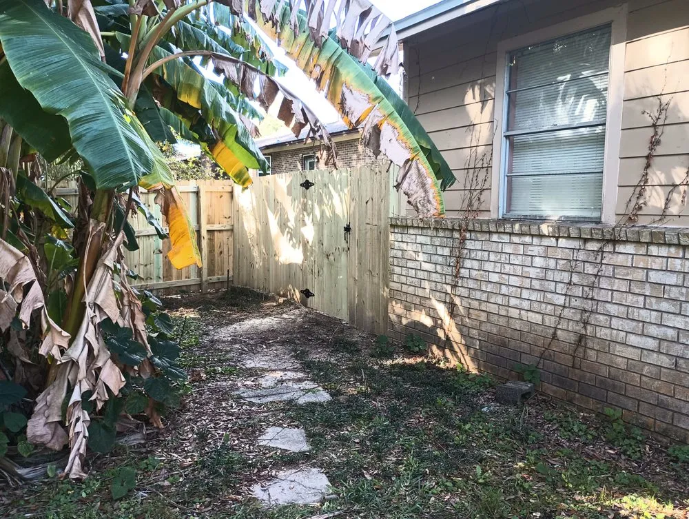 Professional landscaping services experts serving Pace, FL - Eco Heroes