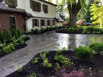 Professional yard maintenance in Sewickley, PA by Eco Land Designs