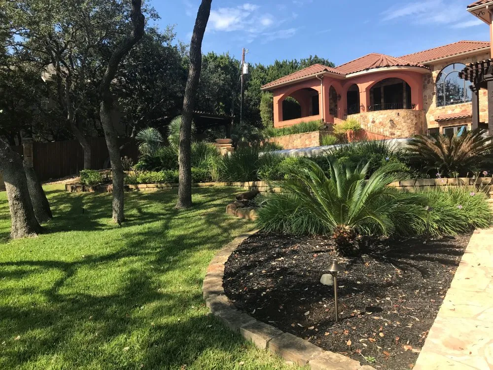 Top-rated yard maintenance experts serving Leander, TX - Eco Lawn Care
