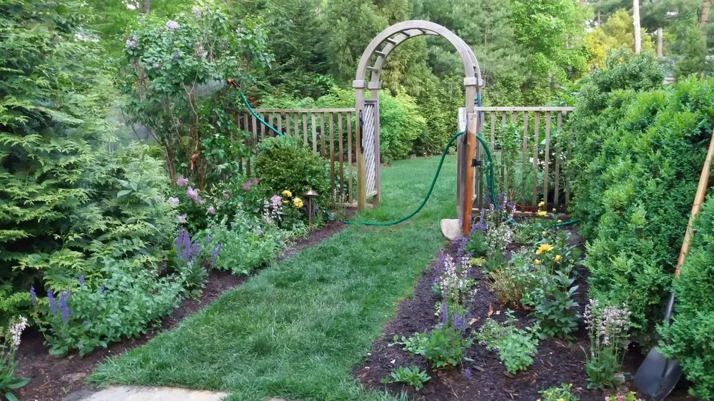 Professional outdoor landscaping for year-round maintenance across East Hampton, NY - Eco Nature Janet Landscape Design