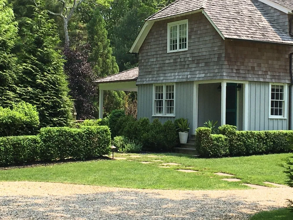 Local landscaping services near you in East Hampton, NY by Eco Nature Janet Landscape Design