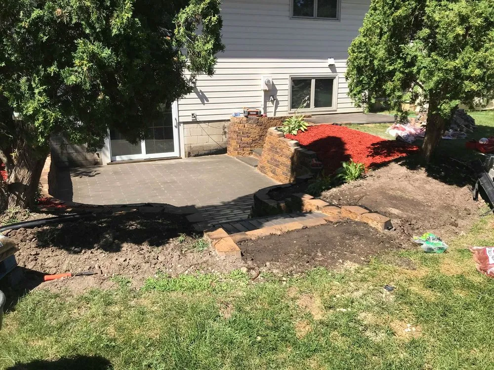 Affordable yard maintenance experts serving New Hope, MN - Eco Oasis