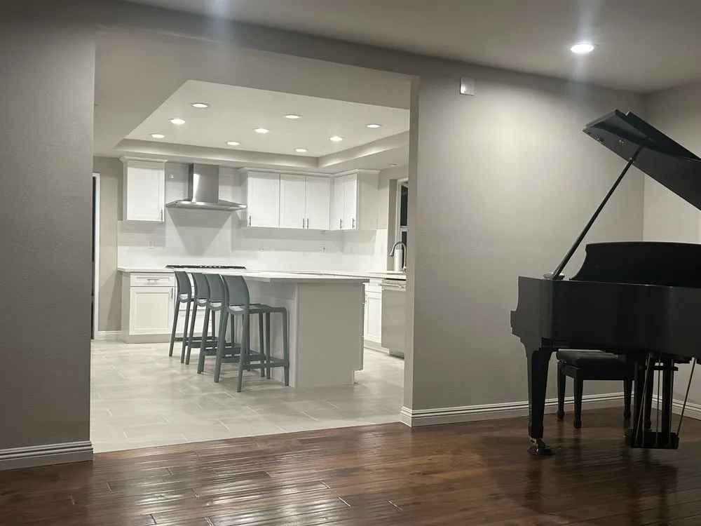 Professional garden landscaping in Tarzana, CA by Eco Pro Builders