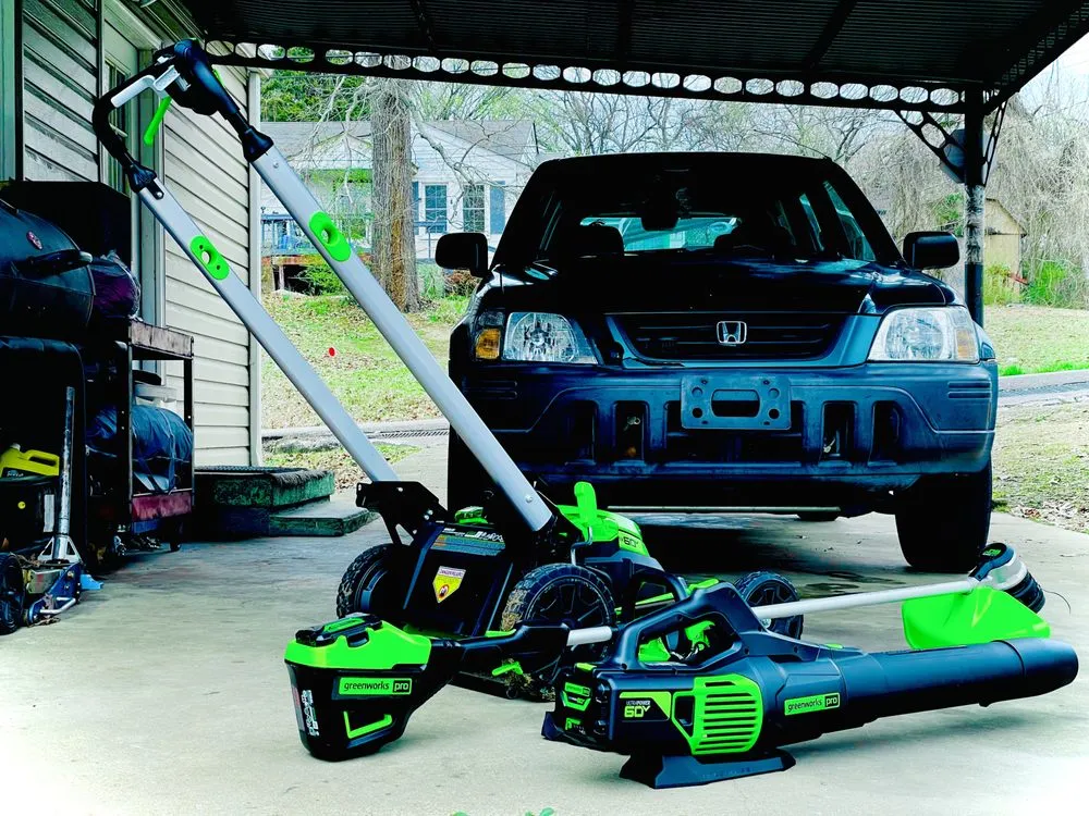 Trusted lawn mowing service in Chattanooga, TN by Eco Push Mow