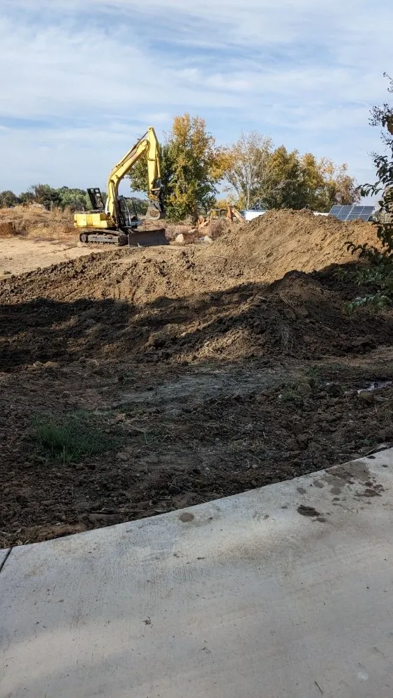 Reliable landscaping services in Oakley, CA by Eco Sculpt Landscapes