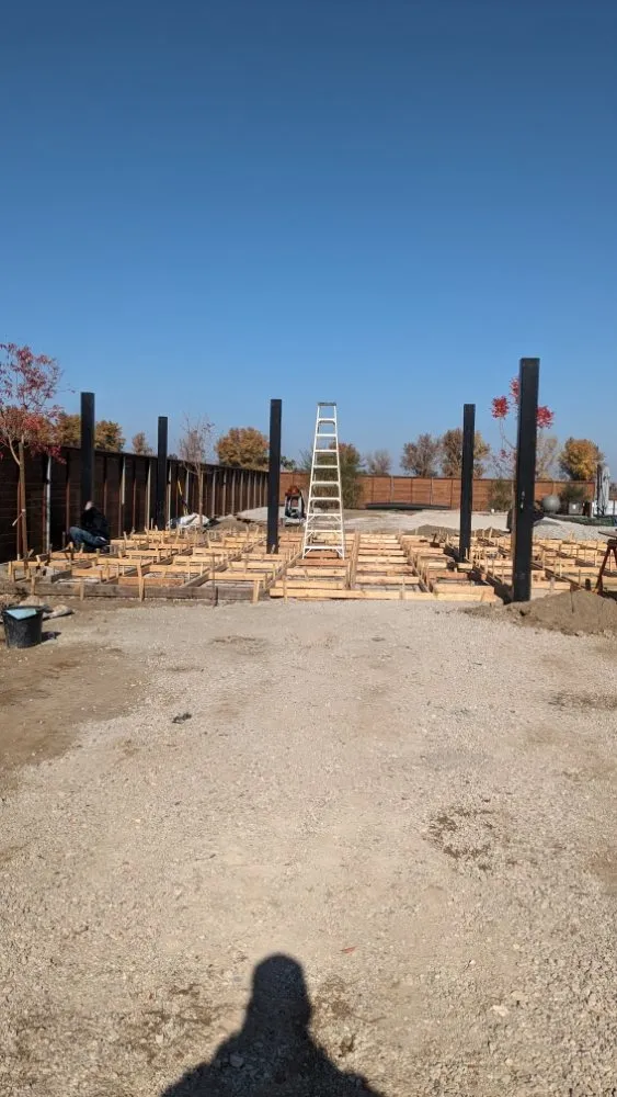 Custom yard cleanup service for residential properties across Oakley, CA - Eco Sculpt Landscapes