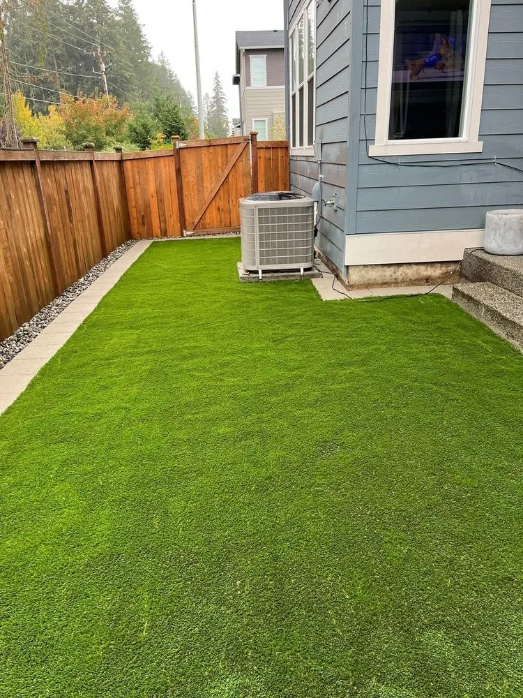 Professional yard maintenance experts serving Kirkland, WA - EcoBliss Home