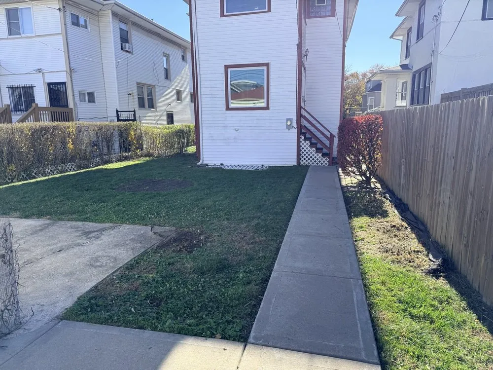 Local lawn care service for residential properties across River Grove, IL - EcoCare by Nick