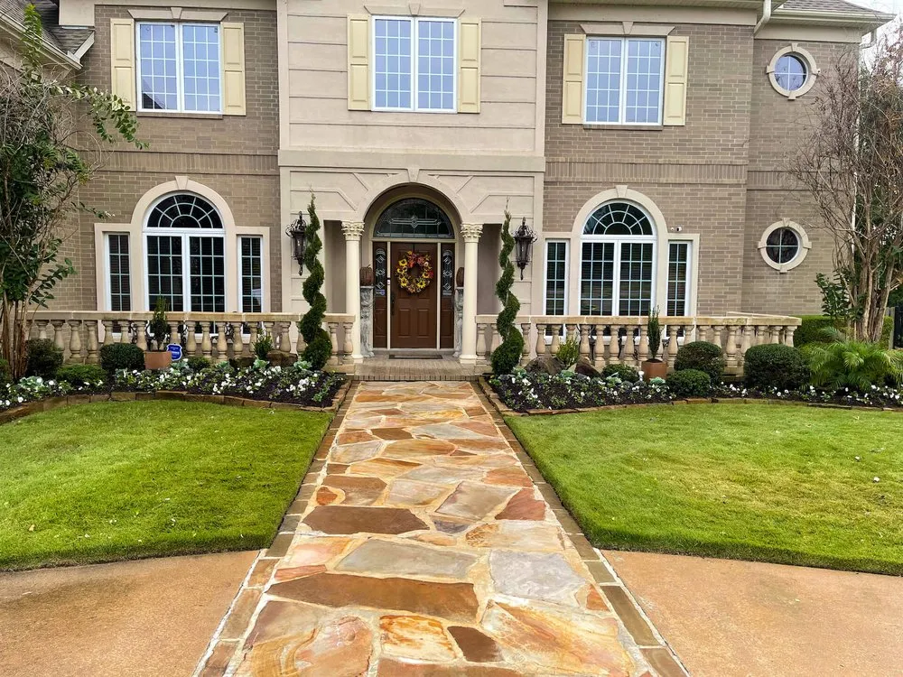 Affordable residential landscaping in Springdale, AR by Ecograss Landscaping