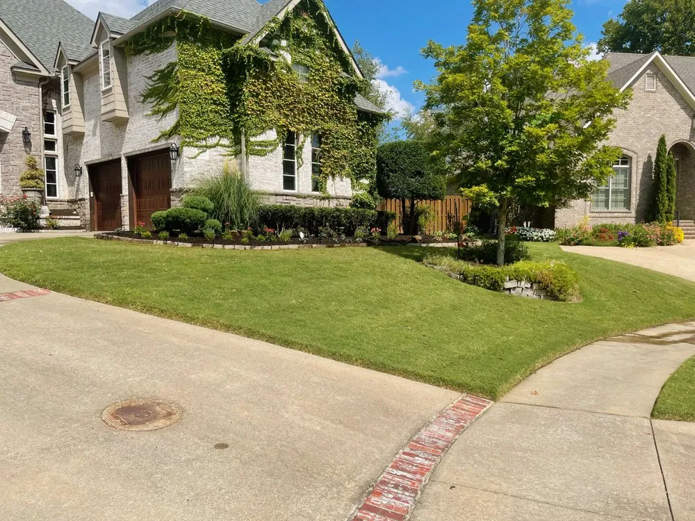 Affordable lawn care service in Springdale, AR by Ecograss Landscaping