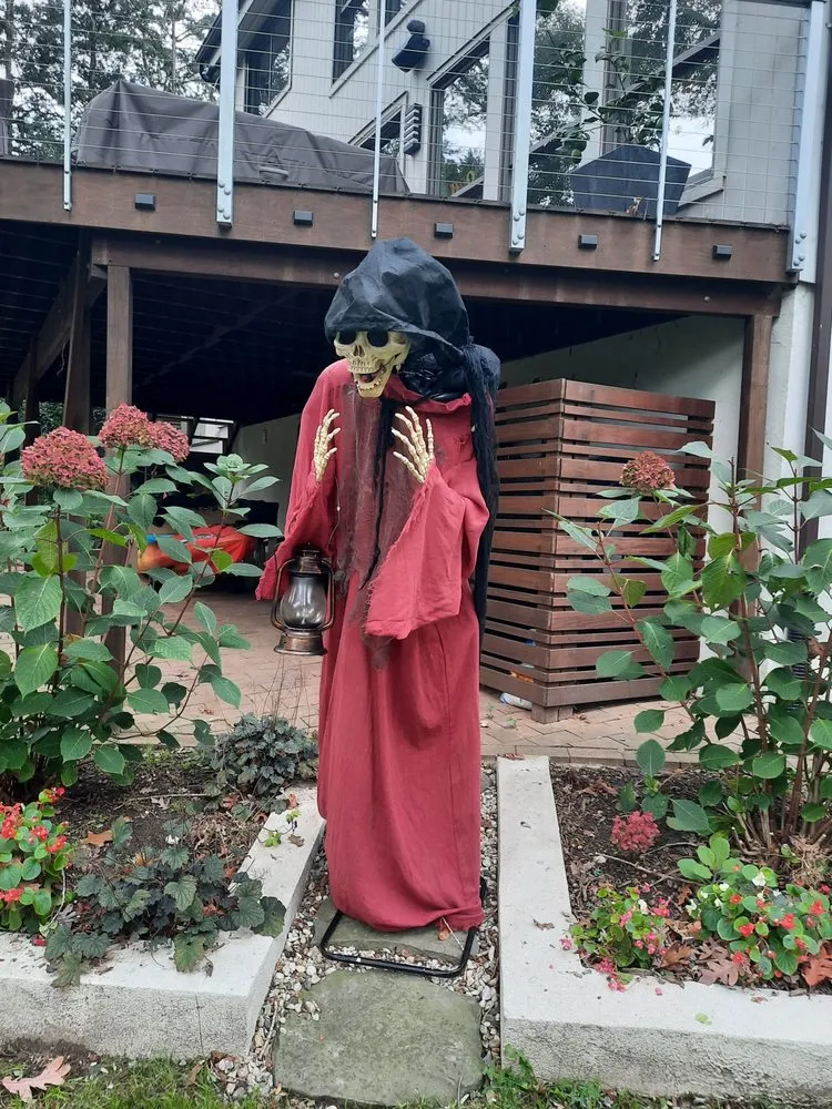 Affordable residential landscaping for beautiful yards across Riverhead, NY - EcoHomeNY Designs