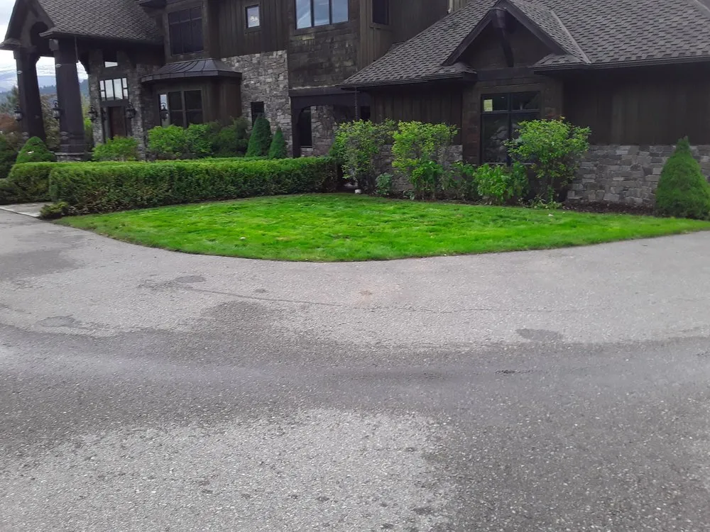 Expert lawn care service in Missoula, MT - Ecoland Services