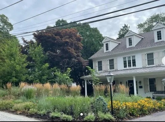 Expert lawn mowing service in Conshohocken, PA - EcoLandscapes Design