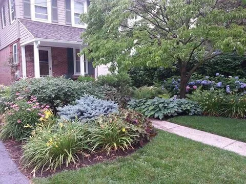 Local outdoor landscaping for homes in Conshohocken, PA by EcoLandscapes Design