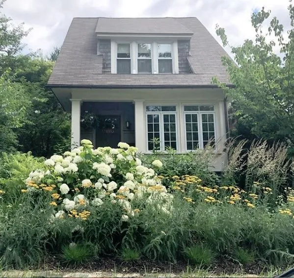 Affordable residential landscaping in Conshohocken, PA by EcoLandscapes Design