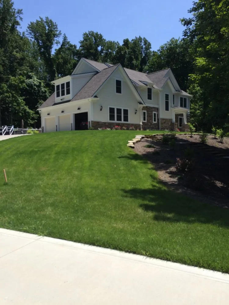 Expert residential landscaping in Eastlake, OH by Ecolawn