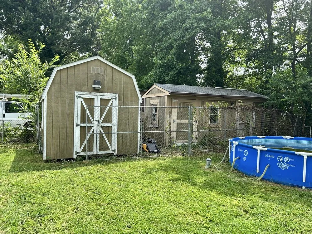 Trusted lawn mowing service in Richmond, VA by EcoLawn Electric