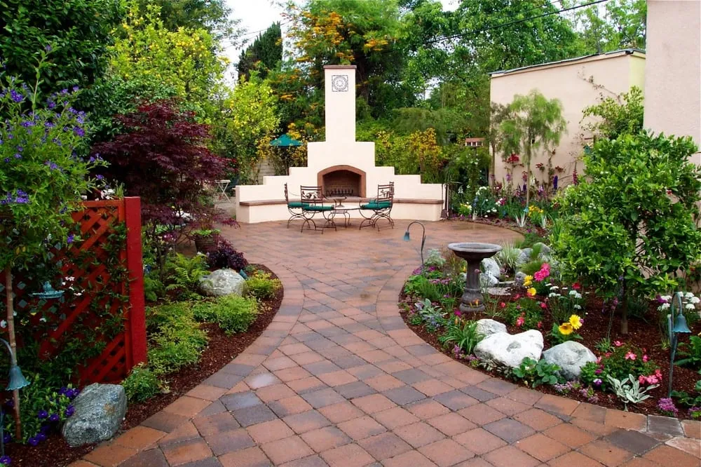 Trusted yard maintenance in Fort Lauderdale, FL - Ecolux Landscapes