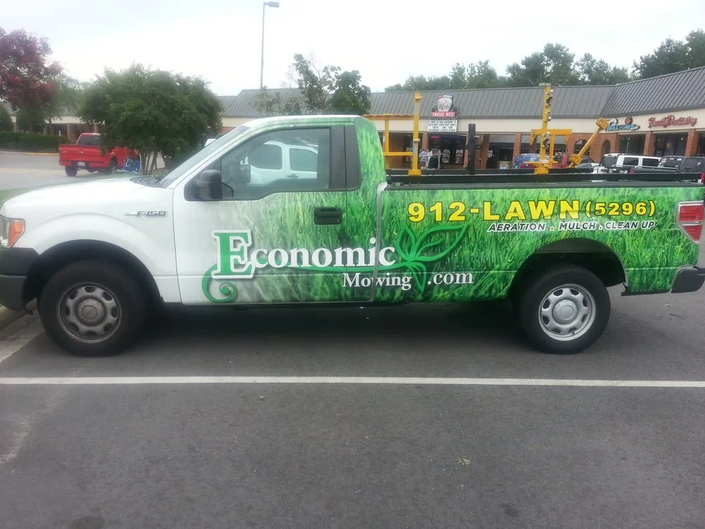 Affordable lawn mowing service in Virginia Beach, VA by Economic Mowing