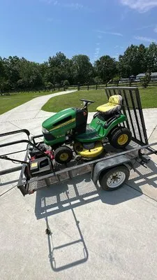 Economy Lawn Services Logo