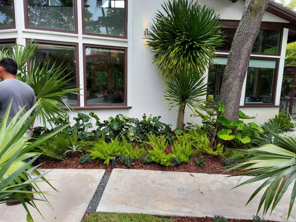 Local garden landscaping in Miami, FL by Ecoplanet Landscaping