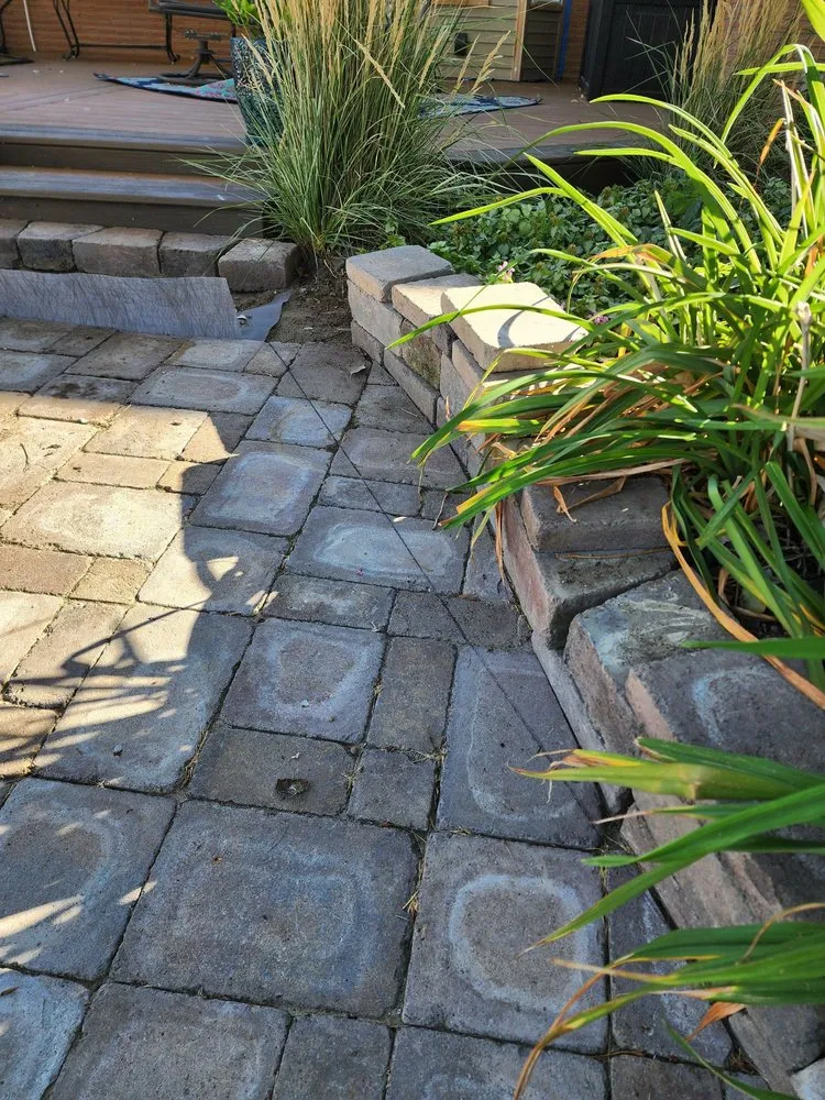 Local yard maintenance in Moses Lake, WA by EcoRico