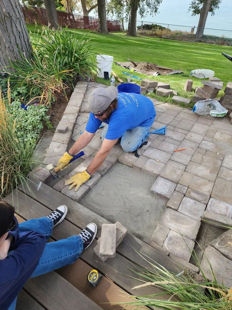 Top-rated lawn care service in Moses Lake, WA - EcoRico