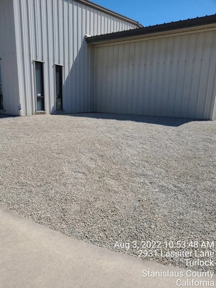 Affordable garden landscaping for year-round maintenance in Manteca, CA by Ecoscape Landscaping