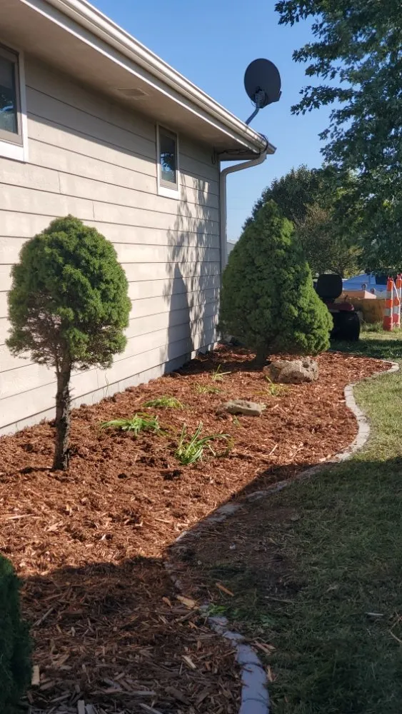 Professional lawn care service in Berryton, KS - Ecoscape Lawn & Landcare