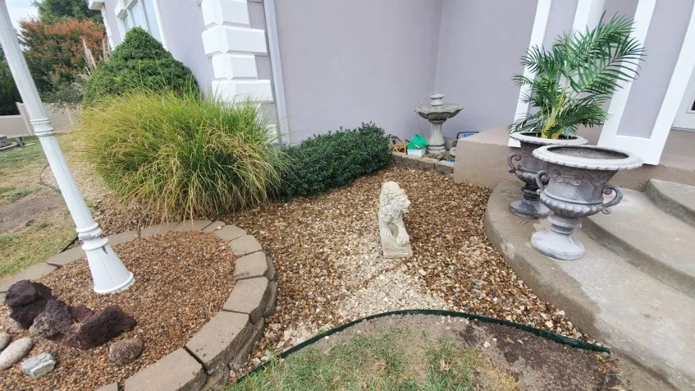 Top-rated landscaping services in Berryton, KS by Ecoscape Lawn & Landcare