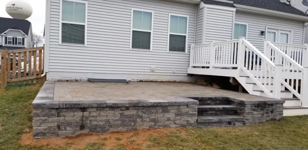 Custom yard cleanup service for homes in Havre de Grace, MD by Ecoscapes