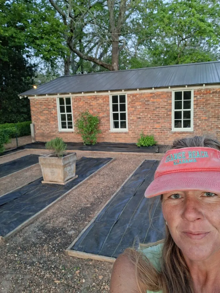 Affordable landscape installation in Florence, AL by Ecoscapes Landscaping