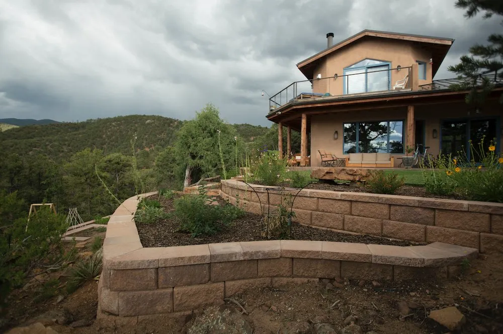 Top-rated lawn mowing service for beautiful yards across Santa Fe, NM - EcoScapes