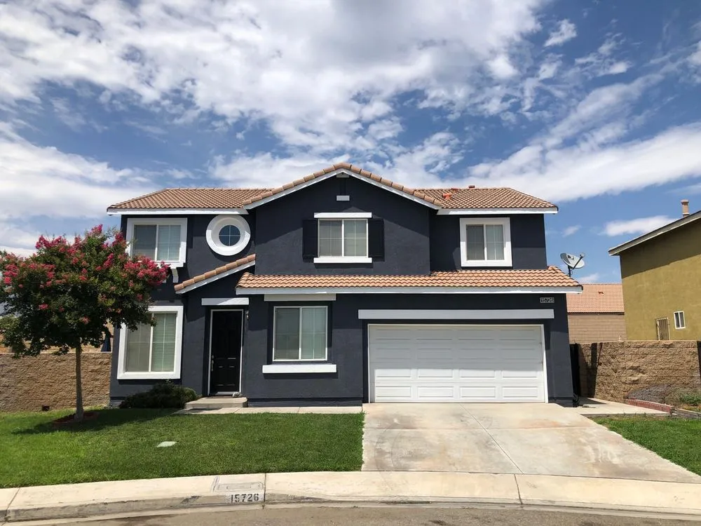 Trusted yard cleanup service for homes across Woodland Hills, CA - Ecosmart Development & Construction