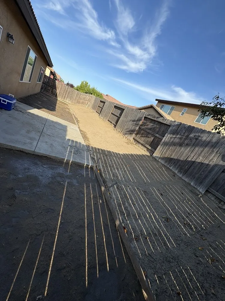 Custom lawn mowing service in Woodland Hills, CA by Ecosmart Development & Construction