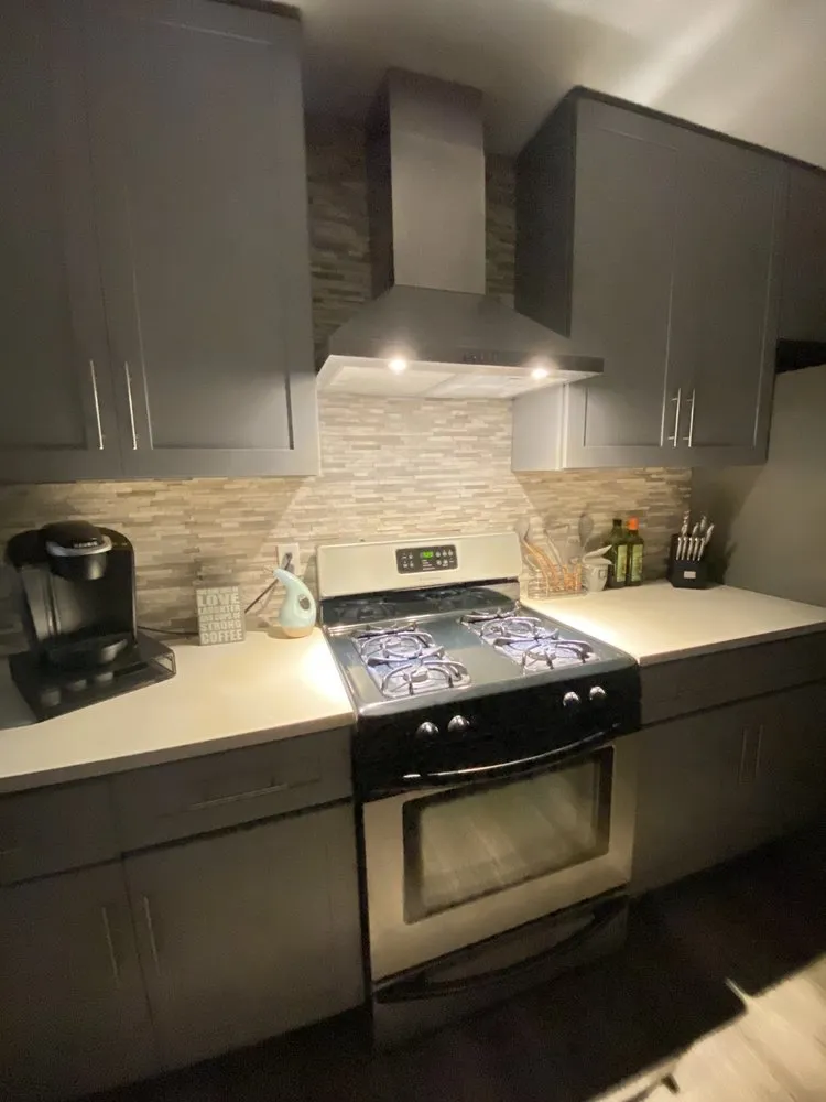 Expert yard maintenance in Dallas, TX by EcoStar Remodeling & Construction