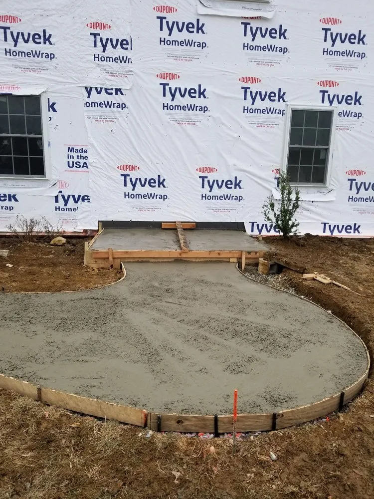 Top-rated garden landscaping with custom design in Malvern, PA by Ecua Masonry